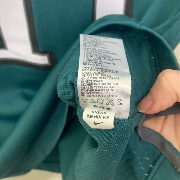 Philadelphia Eagles Football Jersey | Go Birds | NFL | Size Medium Kids | NFC - Picture 7 of 16